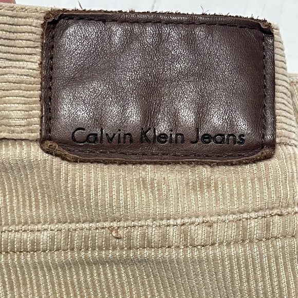 Calvin Klein Jeans Men's Beige Corduroy Pants - Picture 5 of 8